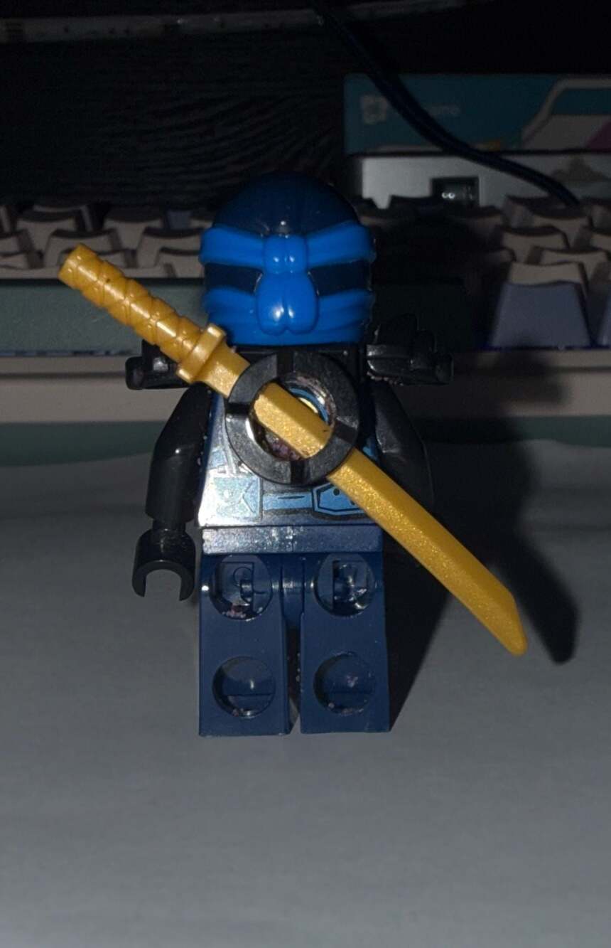Lego Jay 70622 Hands of Time Desert Lightning Ninjago Minifigure - Picture 2 of 2